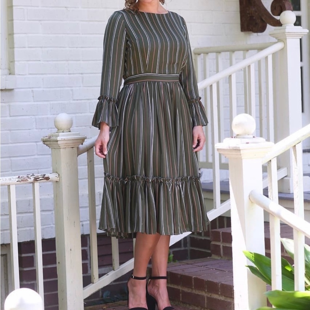 Midi Dainty Jewells Dress